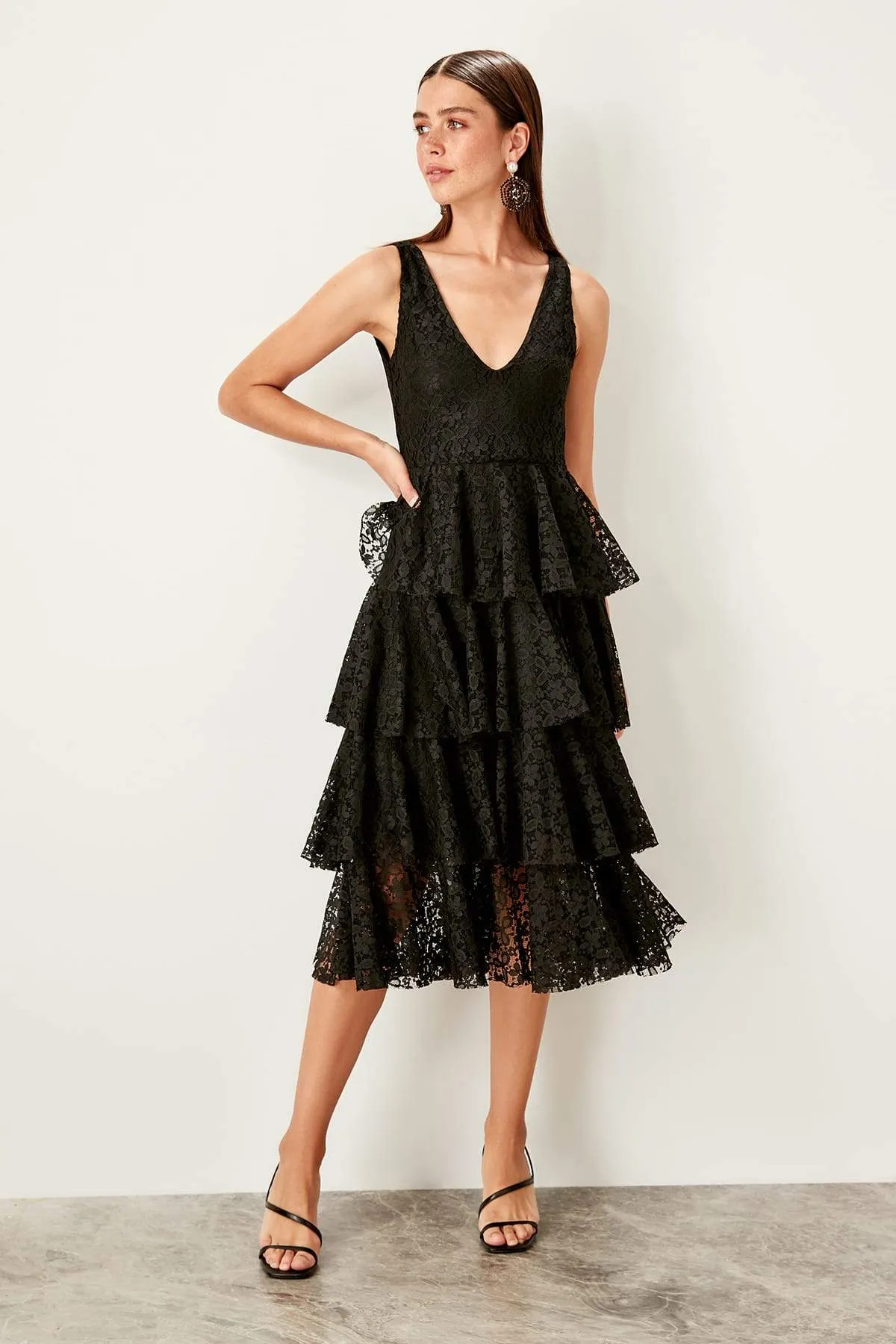 10897 Black Tiered Midi Lace Dress