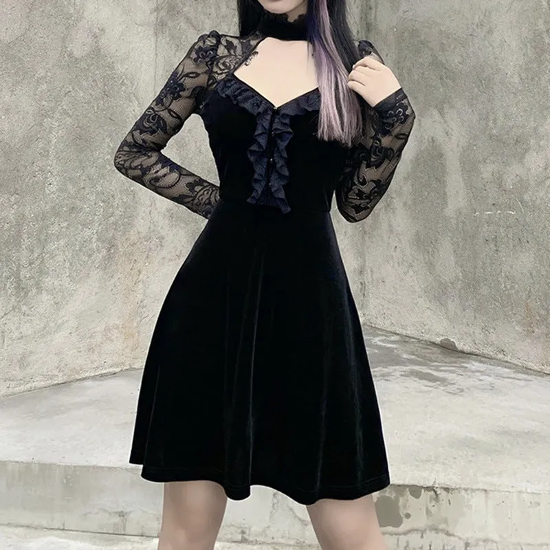 VenusFox Goth Dark Victorian Dress Corset T-shirts Bandage Black Punk Women Crop Tops Short Sleeve V-neck Sexy Lolita Bustier Blouse