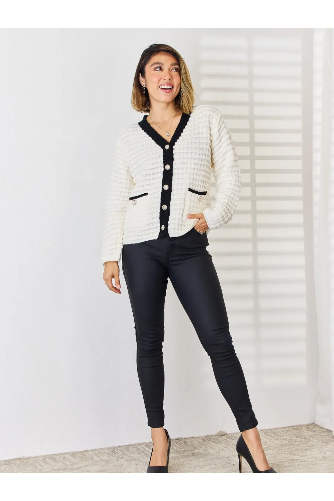 Women Contrast Trim Button Up Cardigan